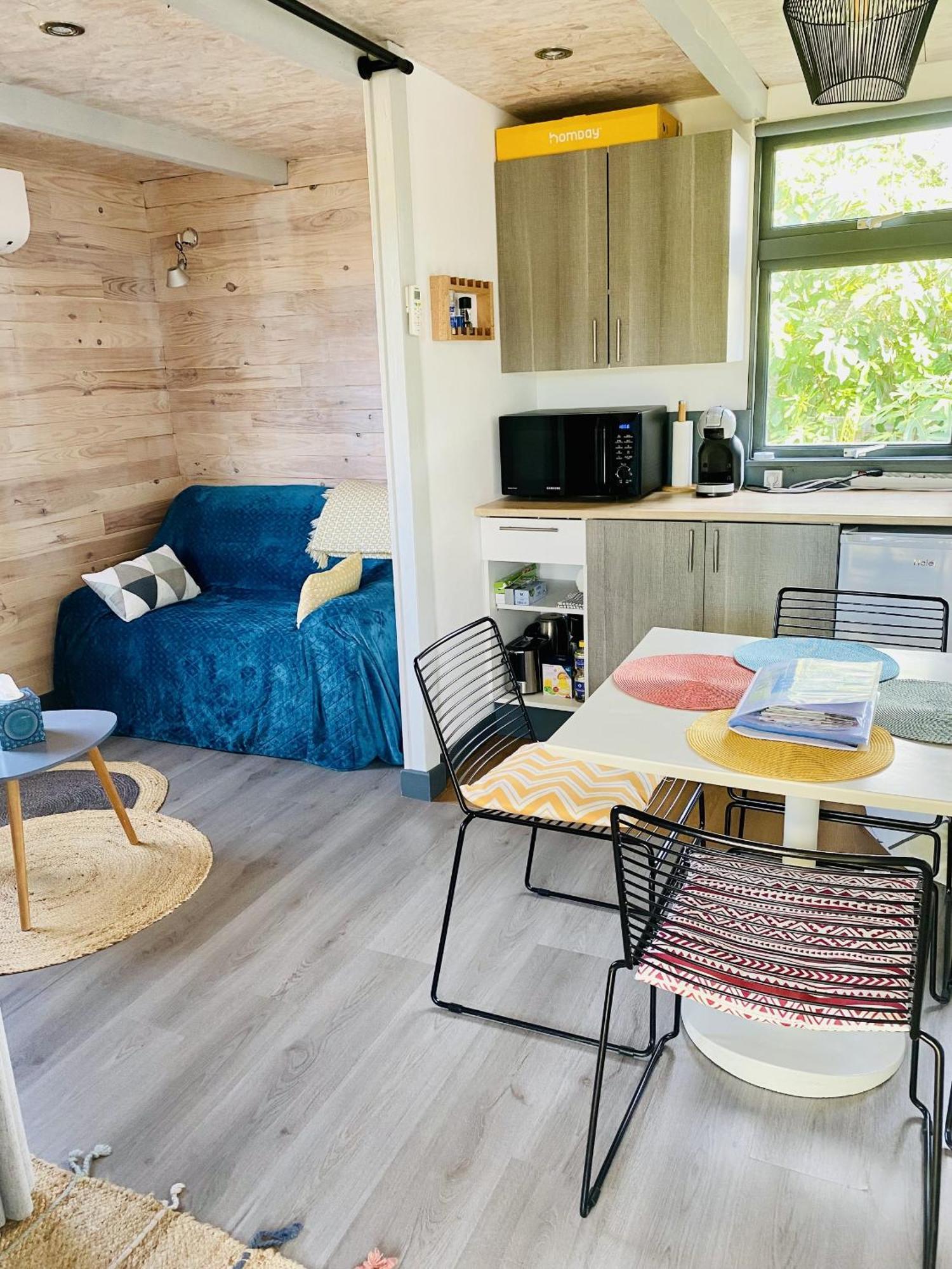 Chalet Atypique Au Calme Avec Emplacement Ideal Soubise Exterior photo
